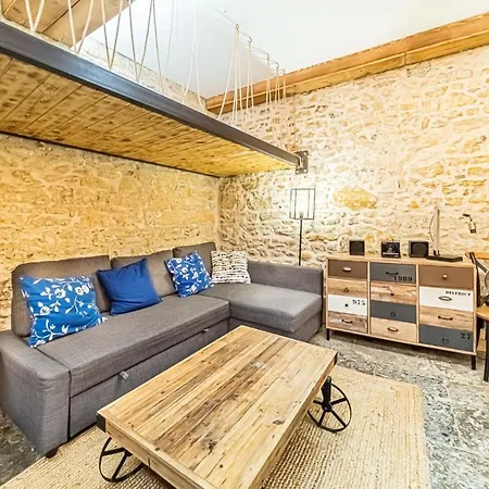 Le Blandan Atypique 6 Pers Terreaux Opera Apartmán *