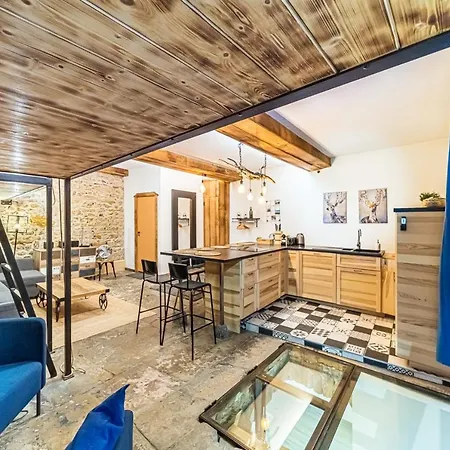 Le Blandan Atypique 6 Pers Terreaux Opera Apartmán *